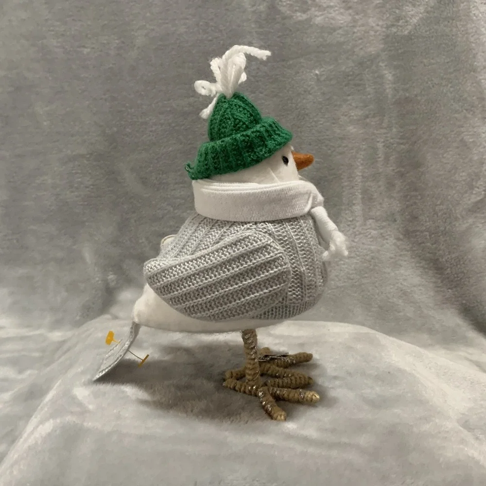 Target Wondershop Juniper Bird Figurine 2018 Grey Sweater Green Hat White